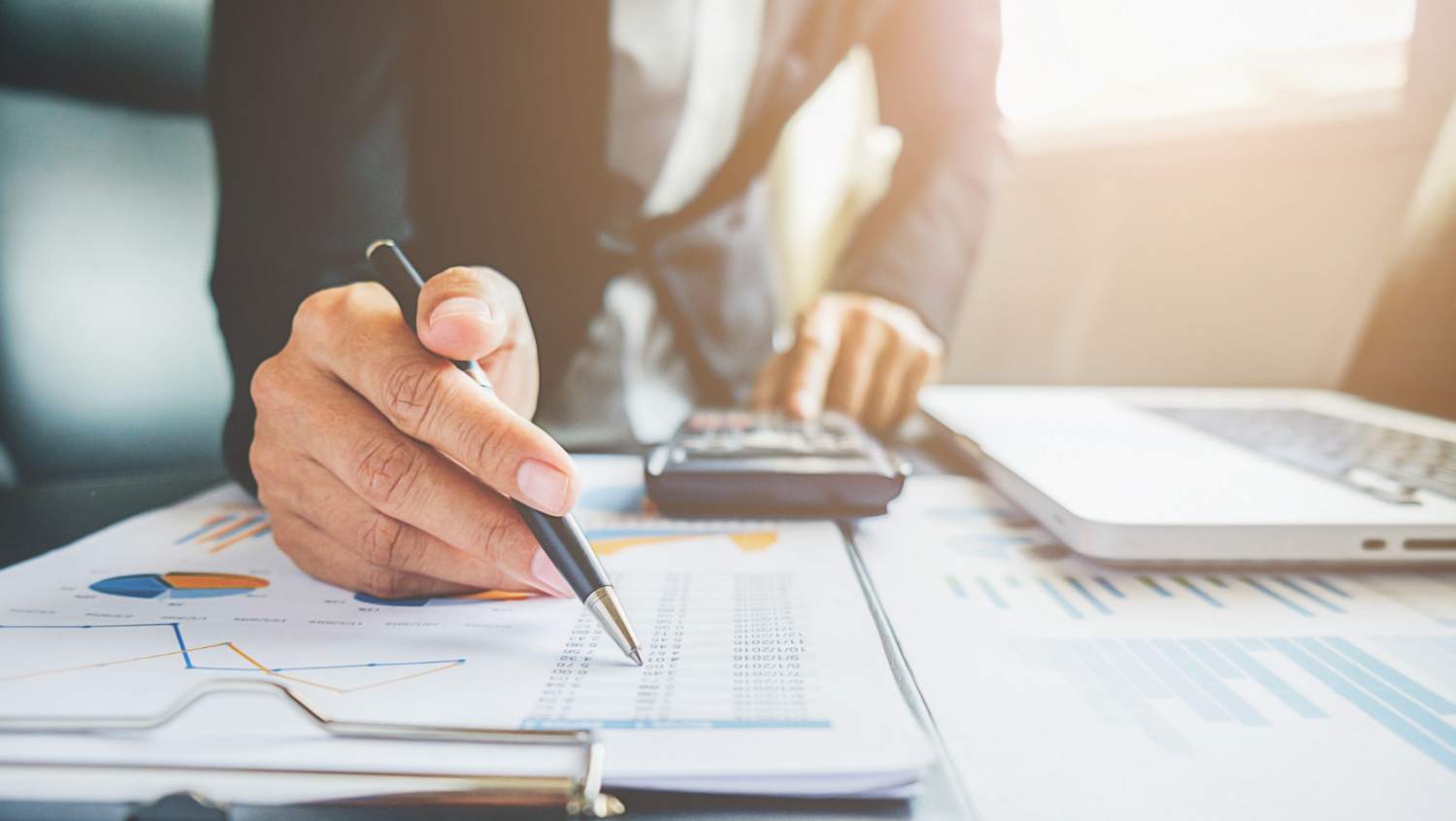 Professional CPA Miami bookkeeping and financial advisory services